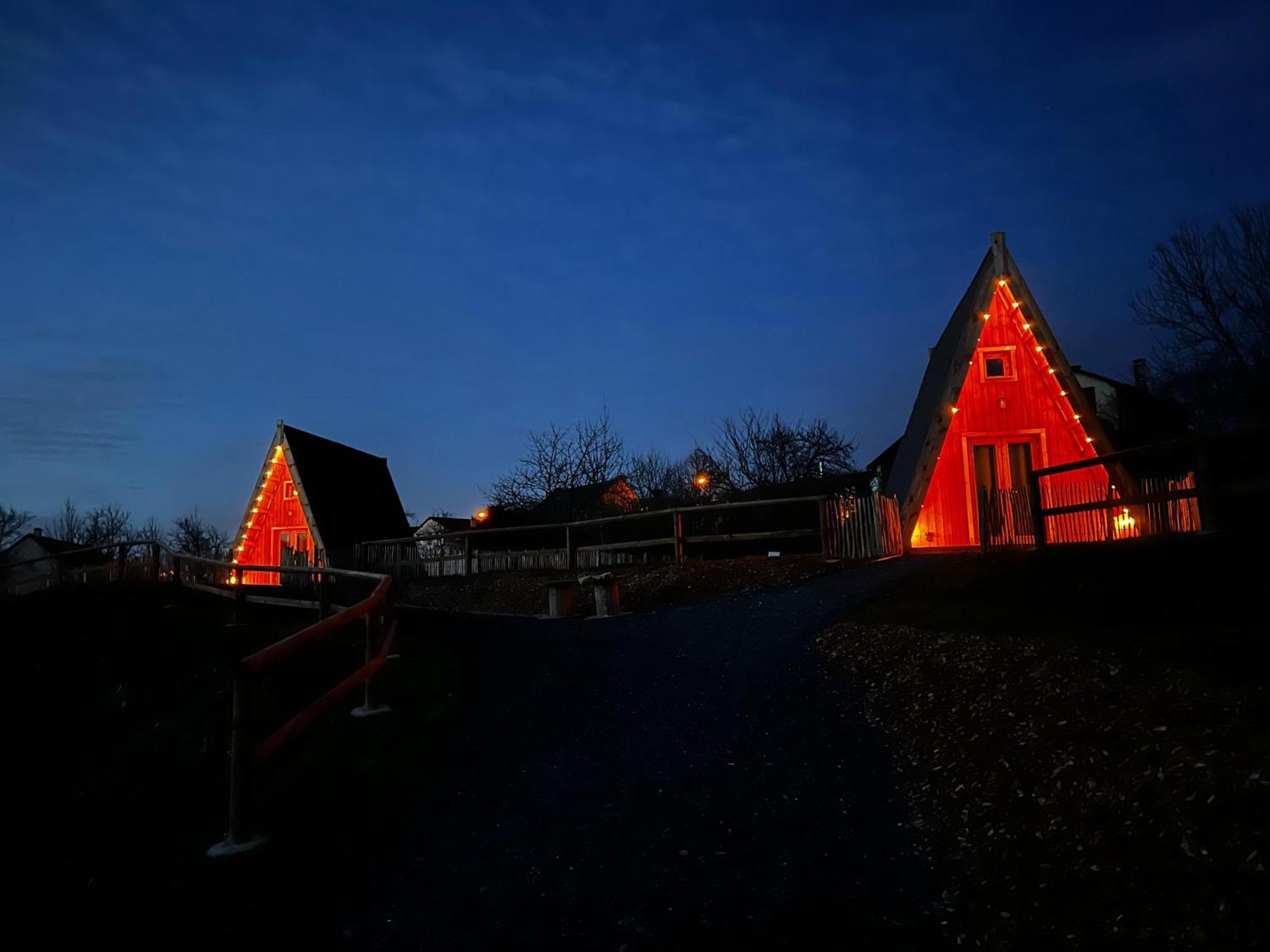 Tiny House Ardennes Villa Fromelennes Exteriör bild