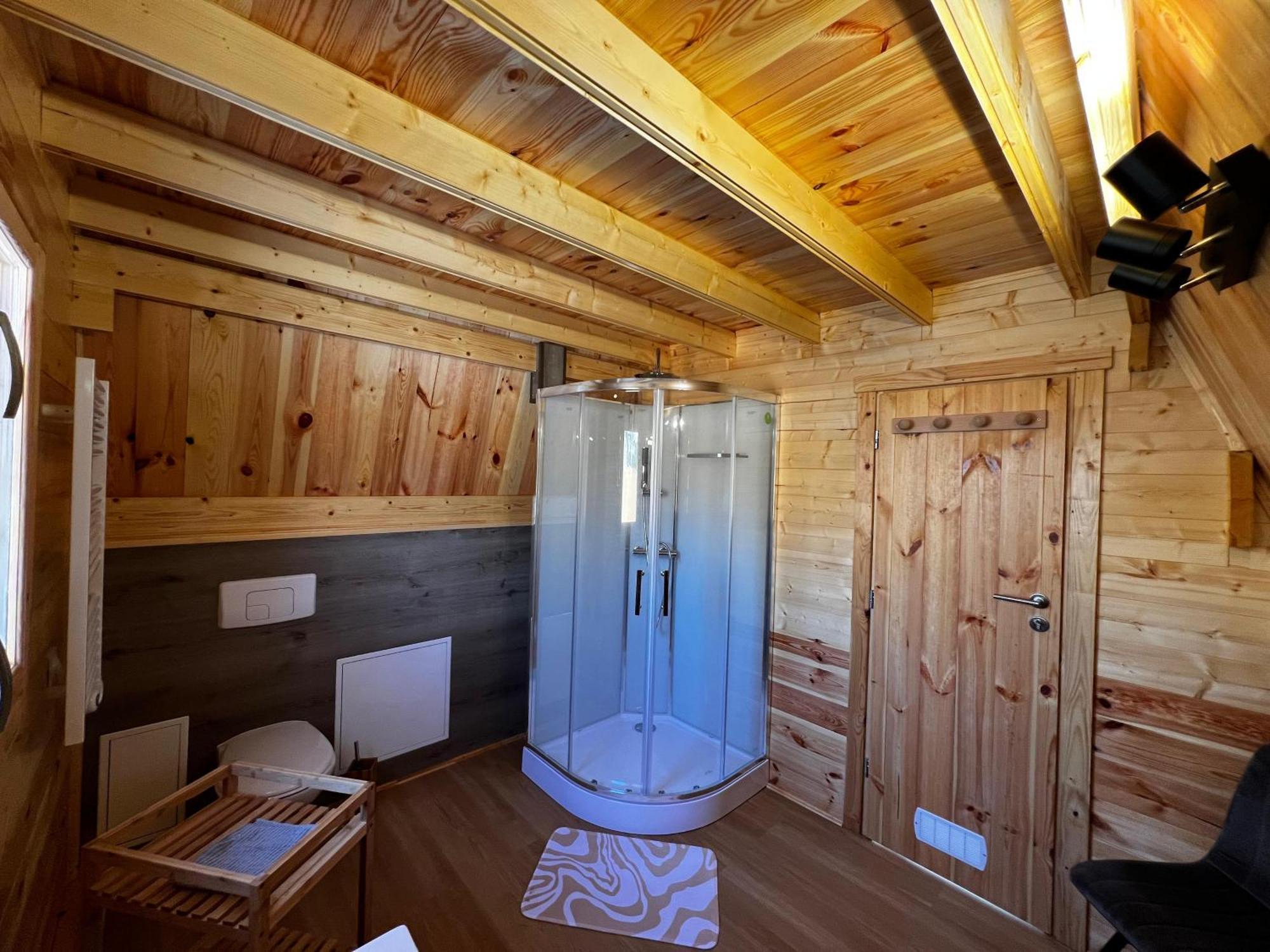 Tiny House Ardennes Villa Fromelennes Exteriör bild